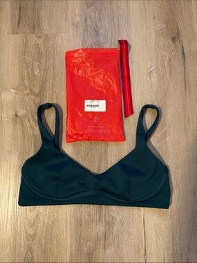 Left on Friday - Crave Top 👙